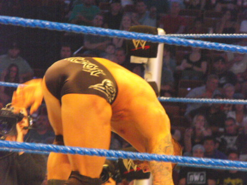 rwfan11:  …..Randy and his sexy booty! :-) (s)