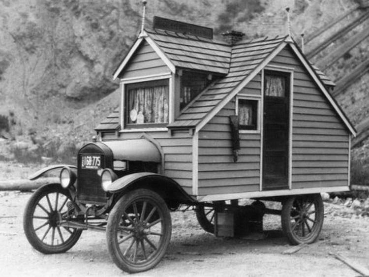 tinyhometrail:  Tiny Home 1926(source)