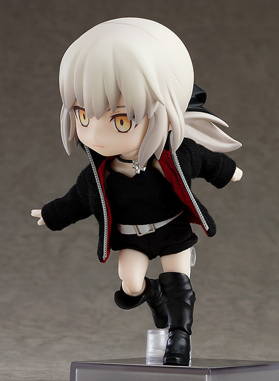 good-smile-company:    ねんどろいどどーる セイバー/アルトリア・ペンドラゴン〔オルタ〕新宿Ver.http://www.goodsmile.info/ja/product/7806/