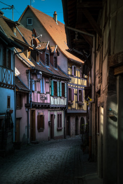 mbphotograph:  Eguisheim, France  (by mbphotograph)Follow me on Instagram
