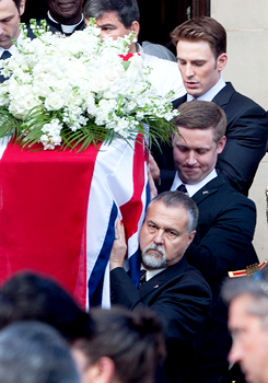 hatzynz:  twoheartsneverlie:  constance-wu:Chris Evans carries a casket during a scene for Captain America: Civil War THAT IS A BRITISH FLAG THATS FUCKING PEGGY CARTER AND I AM DEAD I AM NOT PREPARED TO SEE STEVE ROGERS BURY PEGGY CARTER WHAT THE HELL