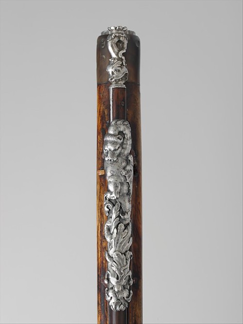 Ornate snaplock or snaphaunce carbine from Brescia, Italy.  Barrel by Lazzarino Comizzano. Artwork b