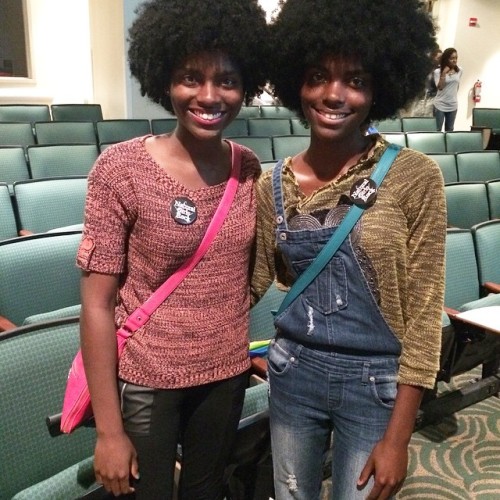 Beauties #2FroChicks #kinkycurls #curlyhair #afro #volume #curlfriends #beauty #BrownGurl #BrownBeau