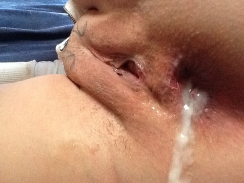 amiesplayground:  My afternoon anal creampie!! Reblog and like if you want more of me! I love comments!!!!!  I love this cream pie so sleepy and yummy - looking