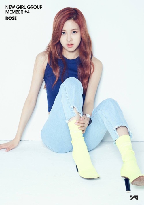 YG drops new girl group PINK PUNK (tentative name) 4th member Rosé solo pics! Are you loving this me