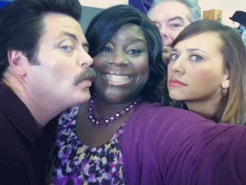 verxxotle:Retta’s selfies with the Parks and Recreation cast.