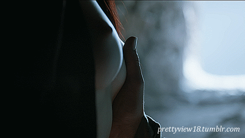 prettyview18:  Carice van Houten (Game of Thrones S05E04) If you wanna check my other