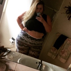 plus-size-barbiee:  Tummy love