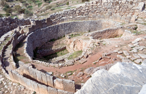 MycenaeThis are the ruins of the ancient city of Mycenae, where, durign the broze age, a new and pow