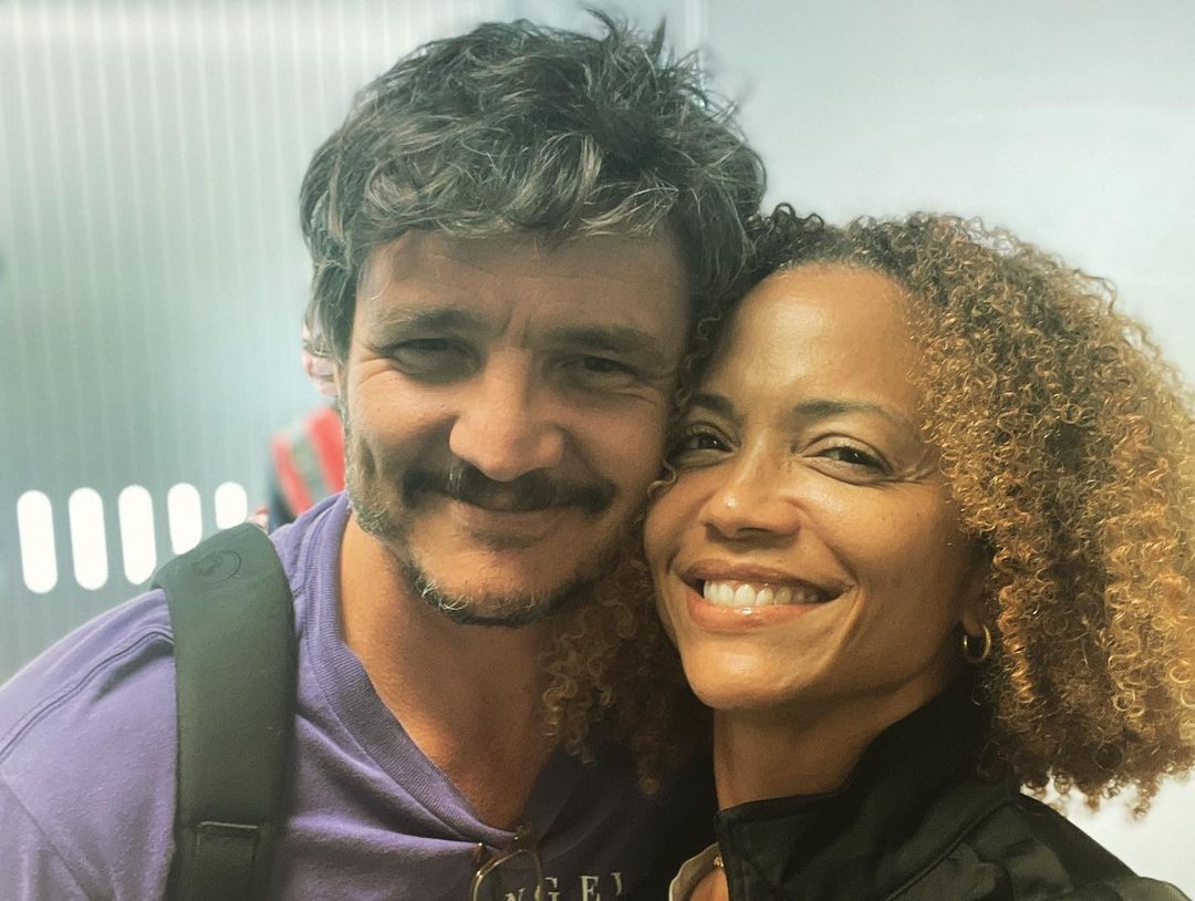 a7estrellas:
“PEDRO PASCAL and SUNDRA OAKLEY | via Instagram
”