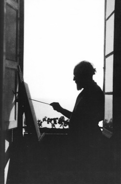   Matisse in his apartment in Nice, late