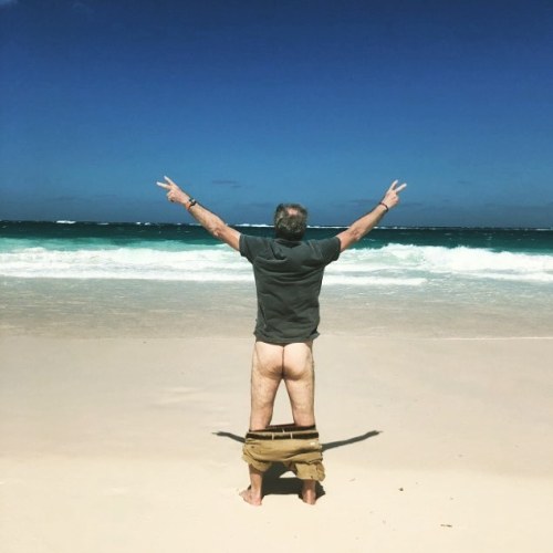 BEACH | BUTT It really is true&hellip; #butts just wanna have fun! Great bit of #cheekiness in #Abac