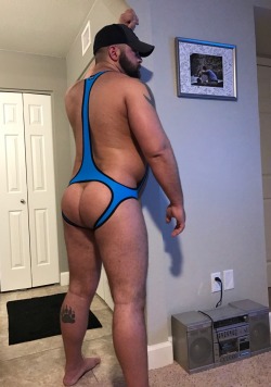 tedwardsxxx:  New singlet from my wishlist… thanks so much Anon!!!