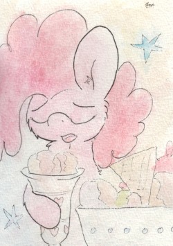 slightlyshade:Pinkie nearly explodes at an