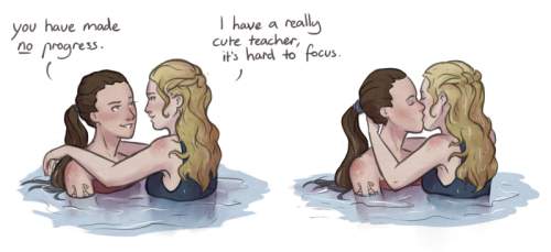 critter-of-habit: Lexa is a good teacher, really - Clarke is just an easily distracted student.