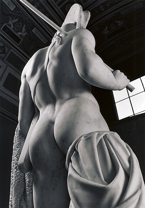 statuemania:  Jason with Golden Fleece (backview) by Bertel Thorvaldsen, 1803-28, Thorvaldsens Museum, Copenhagen. 