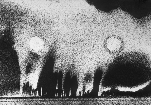 vivipiuomeno1:  Edward Hartwig ph. (polish, b. Moscow 1909–2003) urbanscape 