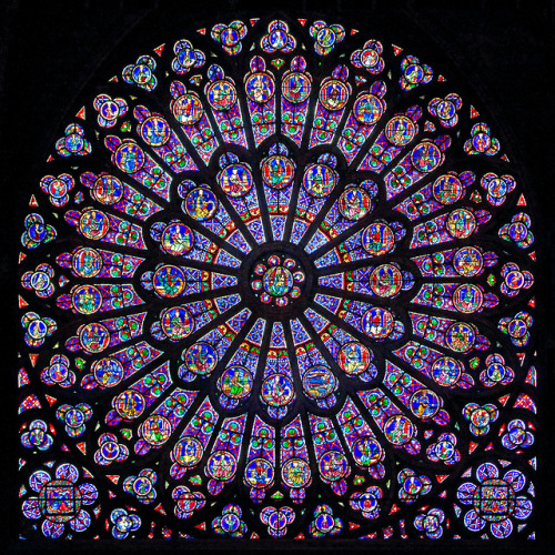 lesbianshepard: one of the stained glass rose windows of Notre Dame Cathedral; the techniques used t