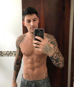 boyzoo:  Danilo Borgato