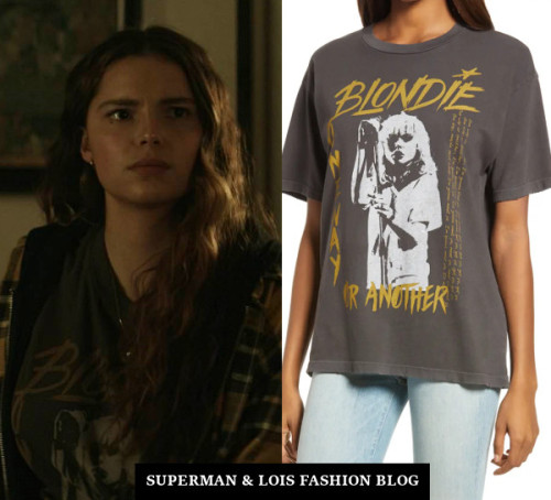 Who: Inde Navarrette as Sarah Cushing What: Daydreamer Blondie One Way or Another Graphic Tee - Sold