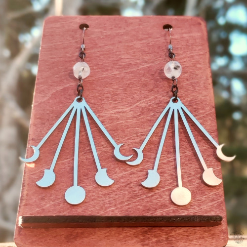 foxstonejewelry:Moon phase earrings with moonstone available here.Instagram | Shop