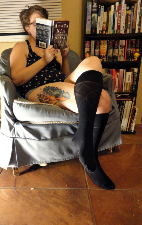 slut-wife-kink:  from the Delta of Venus series. More of me masturbating to erotica to come. Pun always intended.