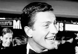 dinomartins-blog: Dick Van Dyke at premiere of Mary Poppins