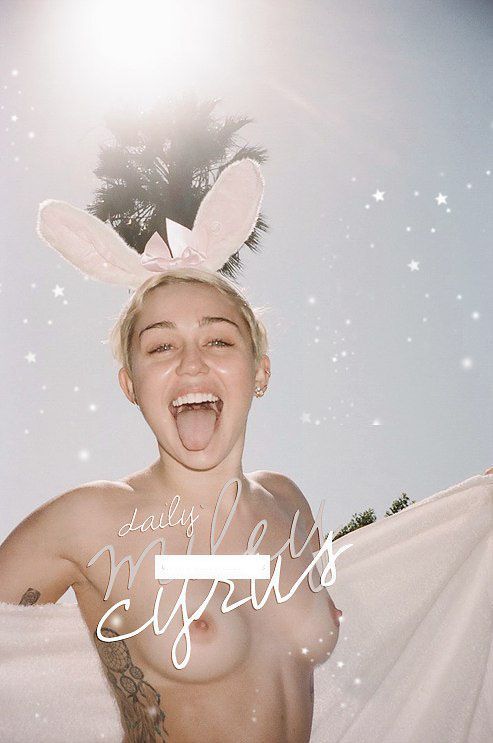 lovely-girls2016:  sheleaked:    Miley🌹