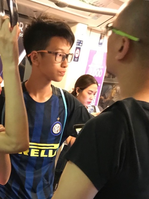 sgleantwink:Man i would sniff his mouth and fuck his tight ass before he has time to pant cute