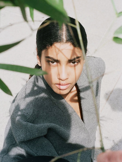 driflloon:  Imaan Hammam by    Mark Borthwick  for T Magazine September 2014 