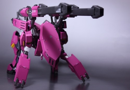 gunjap:SOMA’s 1/100 ASW-G-64 Gundam Flauros adult photos