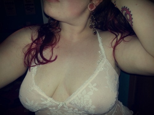I so love this nightgown.