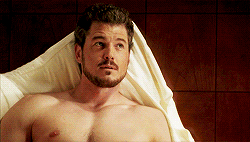 addisonsmontgomery:  all-my-tears-have-been-used-up asked six gifs of Maddison 