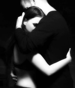 submissiveinclination:  brilliantlybeloved:  His arm was around her so tightly that she could hear the beating of his heart.  F. Scott Fitzgerald, The Beautiful and Damned  ~i do @rodosmusings~ 