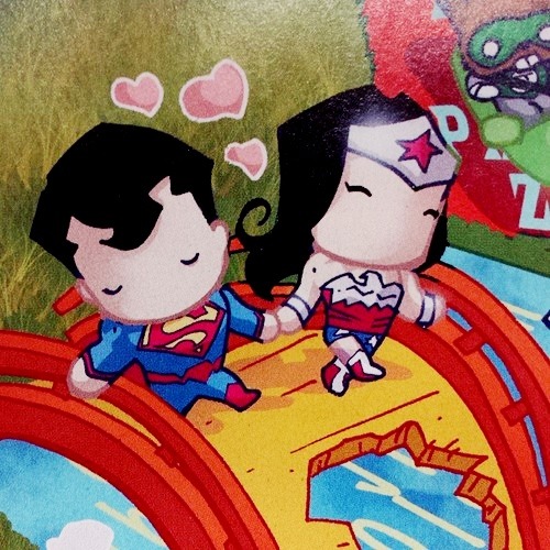 hellyeahsupermanandwonderwoman:  Happy Valentine’s Day, Everyone!