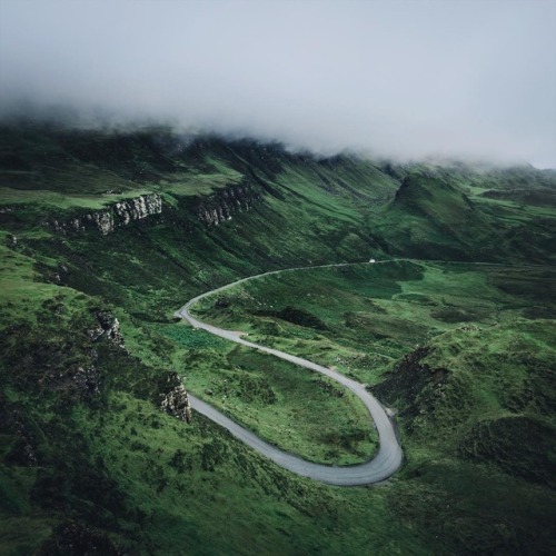 landscape-photo-graphy: Spellbinding Photographs of the Faroe Island by Merlin Kafka  Afficher dava