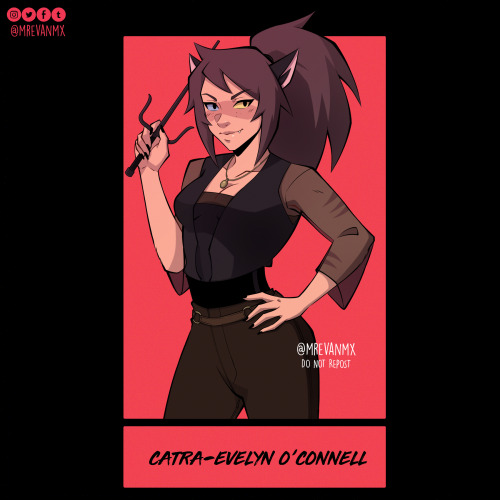 Character # 4 Catra dressed as Evelyn O'Connell - Six characters to dress up for Halloween 