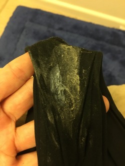 ouranonymoussex:  dirty girl panties - leftovers from yesterday’s airplane ride   Wow