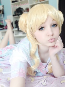 eikkibunny:  LOOKHUMAN Sailor Moon Blanket Review ~! (n˘v˘•)¬ ♥♥ 