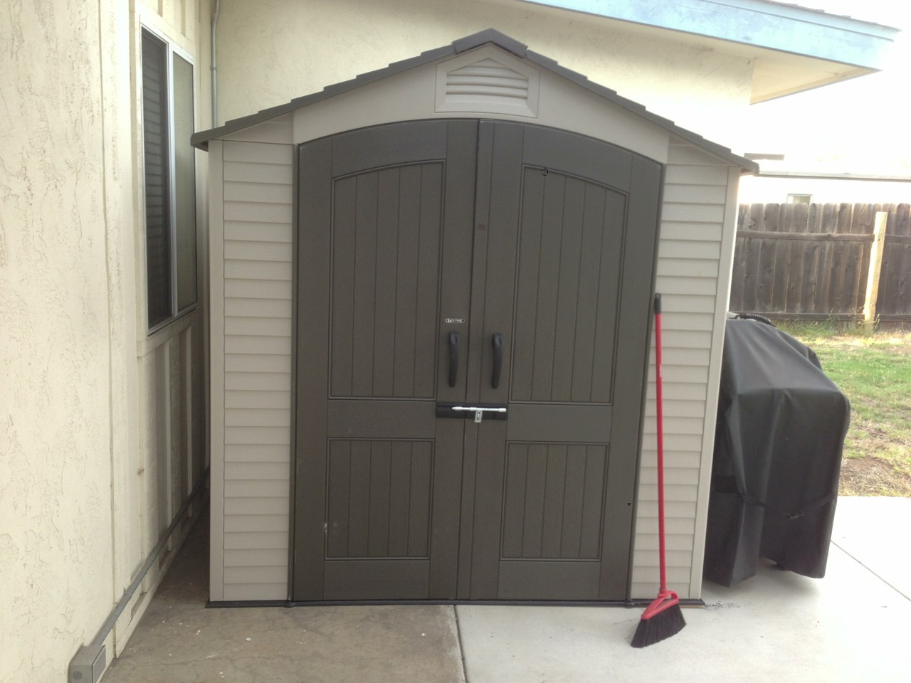 …and, 6 hours later, we have a shed.