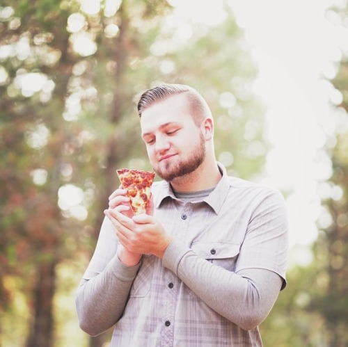 we got a love cheesier than most. I love you pizza, through thick and thin crust, we will always be 