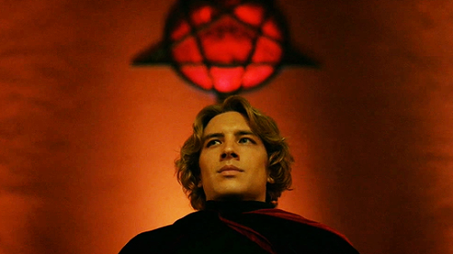 michael-lvngdon:American Horror Story: Apocalypse | Episode 8: Sojourn↳ Cody Fern as Michael Langdon