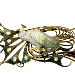 design-is-fine:  René Lalique, Peacock Pectoral, 1898-1900. Gold, enamel, opals, diamonds. France. Via Calouste Gulbenkian Museum, Portugal.