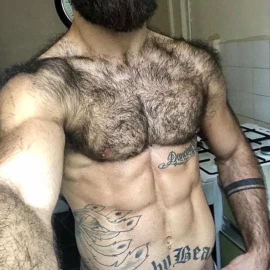 beardburnme2: Andrea.pelone instagram  