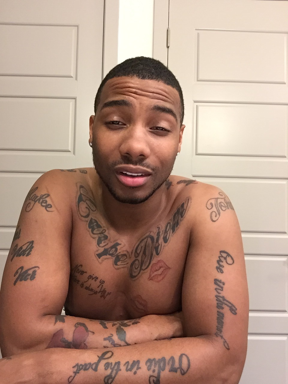 daboigenius:  That bite your lip face he makes