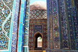 westeastsouthnorth:  Samarkand, Uzbekistan