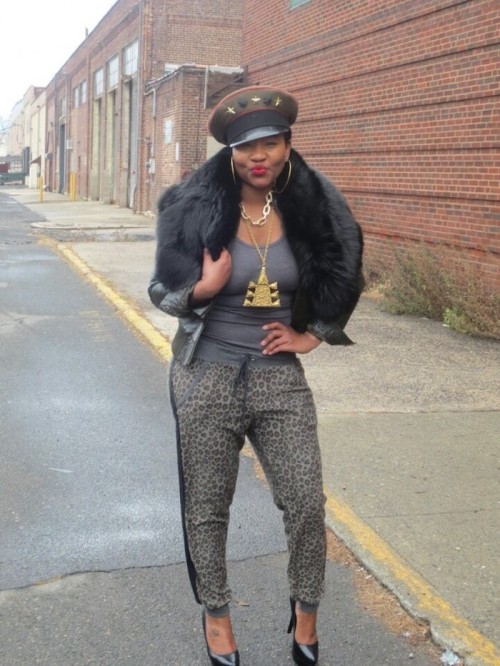 Fashion Bomb Daily - Lynnett from Newark