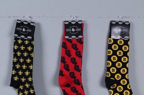 black-exchange:  Kimchi Socks  www.kimchisocks.com // IG: kimchisocks   ű.99  CLICK HERE for more black-owned businesses!  @dommebadwolff23