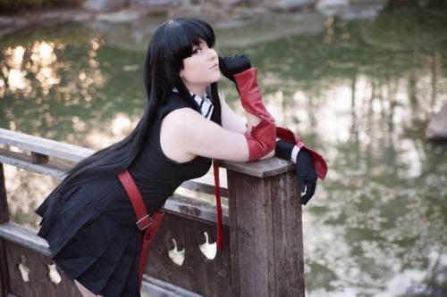 nsfwfoxyden:foxy-cosplay:I’m still alive everyone I swear! Here are some Akame shots I got back from the gardens meet-up I went to yesterday, more are on their way soon! I promise. <3 <3 <3 Also is it too early for Animonday on cosplaydeviants?