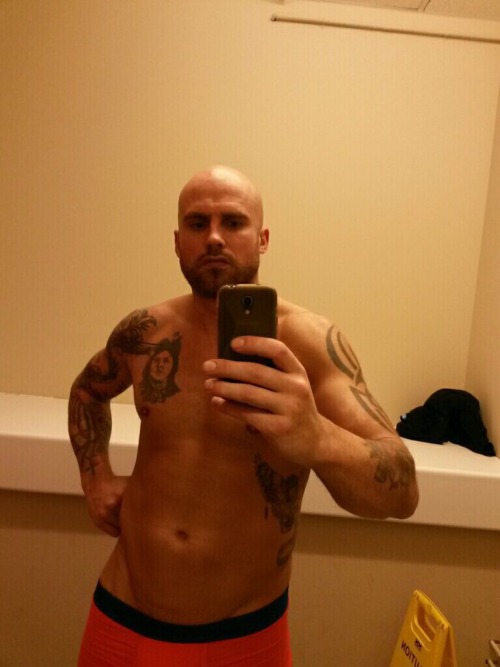 exposedstraight:  Chip